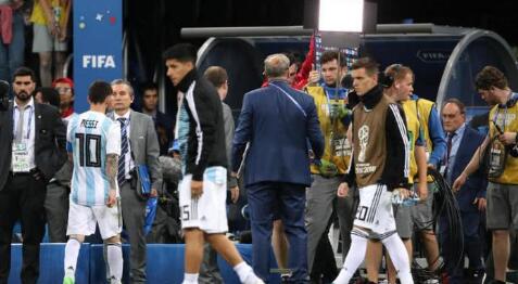 阿根廷足协被罚款 究竟是怎么回事？