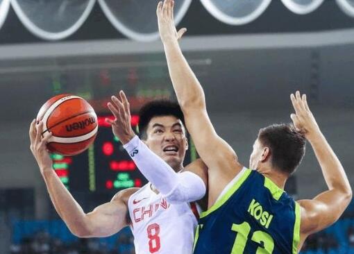 中国男篮三连胜 到底是怎么赢的？