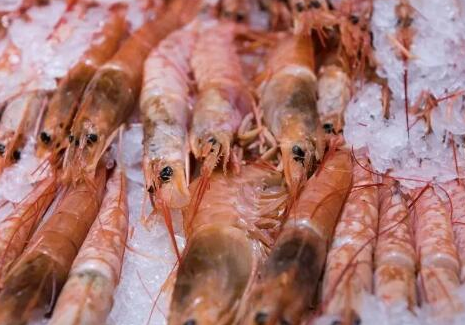 永辉盒马等超市全面下架南美虾类 到底是什么情况?