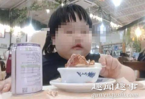 3岁女童被喂到70斤当吃播 父母不停加食物她的人心让人反应让人心疼真相曝光实在让人震惊