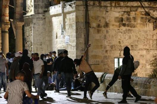 东耶路撒冷冲突已造成上百人受伤 究竟是怎么回事？