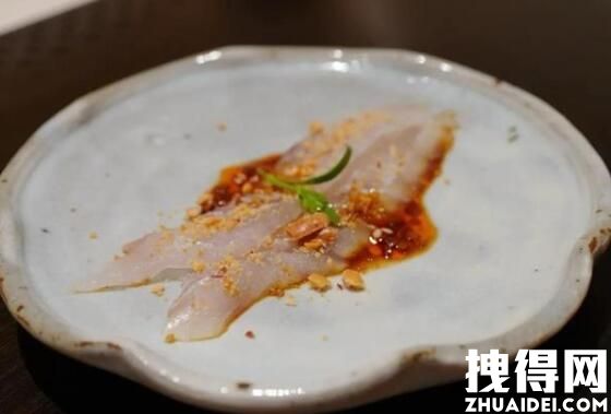 上海一中餐厅被指人均两千吃不饱 究竟是怎么回事？