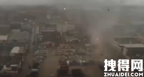 现场:广东佛山遭龙卷风袭击 究竟是怎么回事？