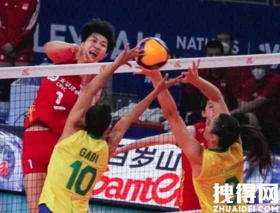中国女排2-3不敌巴西遭遇三连败 究竟是怎么回事？