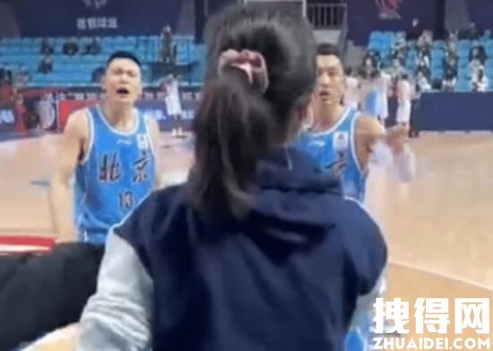 前CBA女记者称中国男篮队员是让人猪 背后真相实在让人惊愕