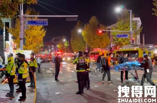 韩国踩踏事故已致151人死亡 背后真相实在太恐怖了