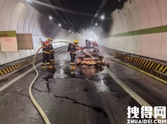 杭州一辆法拉利在隧道内自燃 内幕曝光简直太可怕了